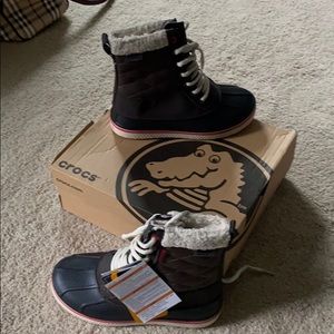 NWT Crocs duck boots